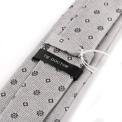 Platinum Bloom Motif Tie 7.5cm