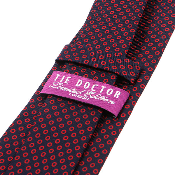 Red Circle Patterned Macclesfield Silk Tie